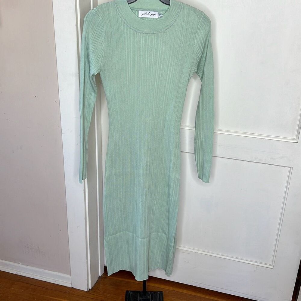 Petal and Pup Women's Milleri Dress Sage Green Ribbed Nwt Size 2 - Picture 2 of 7